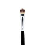 Deluxe Oval Concealer Brush SS004